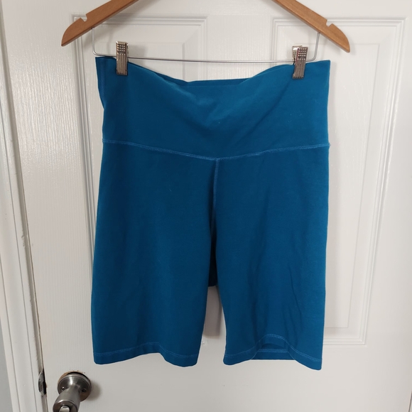 Old Navy Women's Blue Bike Shorts - Picture 1 of 8